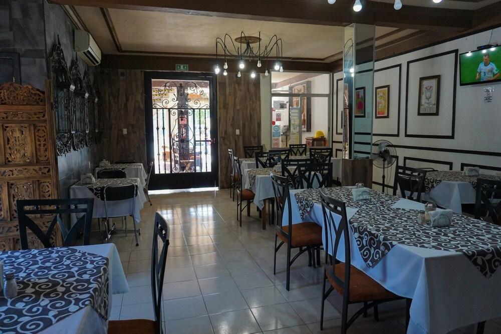Hotel Real Azteca Chetumal Dış mekan fotoğraf